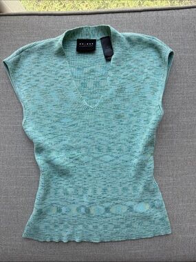 Axcess Mint Green Ribbed V-Neck Knit Top